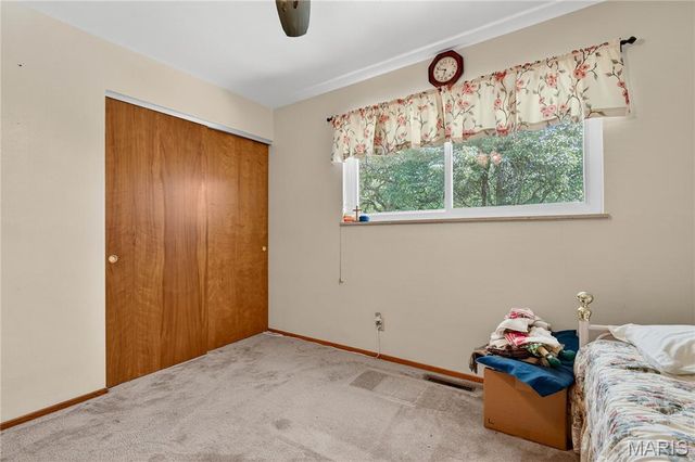 34 Whiteside Drive, Belleville, IL 62221