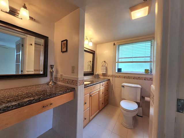 3151 S PALM AIRE Drive 301, Pompano Beach, FL 33069