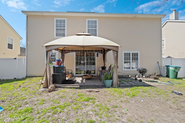 76 Shadow Moss Drive, Beaufort, SC 29906