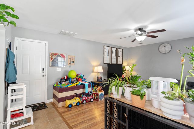 76 Shadow Moss Drive, Beaufort, SC 29906