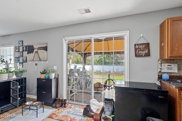 76 Shadow Moss Drive, Beaufort, SC 29906