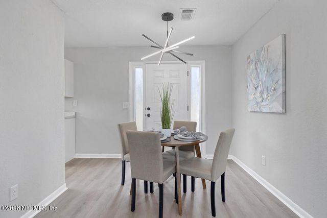 9606 EVESHAM Road, Jacksonville, FL 32208