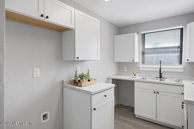 9606 EVESHAM Road, Jacksonville, FL 32208