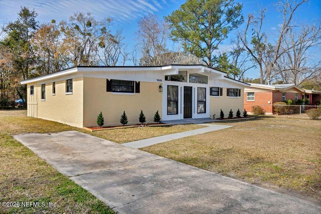 9606 EVESHAM Road, Jacksonville, FL 32208