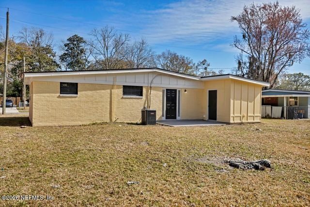 9606 EVESHAM Road, Jacksonville, FL 32208