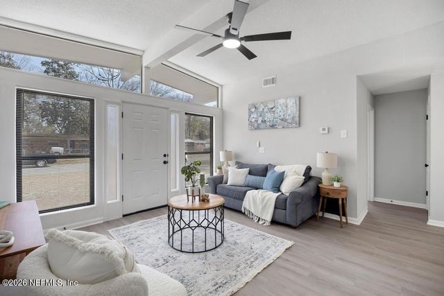 9606 EVESHAM Road, Jacksonville, FL 32208