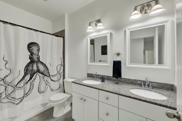 216 MARY MAX CIR, San Marcos, TX 78666