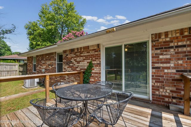 3565 Heathcliff Drive, Horn Lake, MS 38637