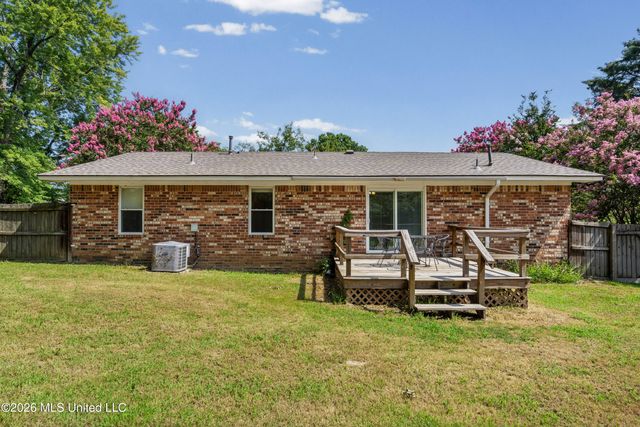 3565 Heathcliff Drive, Horn Lake, MS 38637