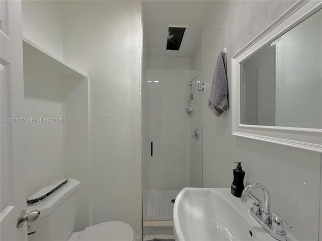 684 NE 83rd Ter, Miami, FL 33138