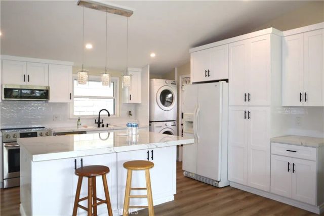 456 Elmhurst Lane, Costa Mesa, CA 92626