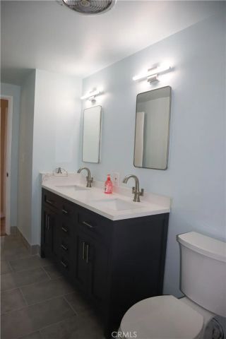 456 Elmhurst Lane, Costa Mesa, CA 92626