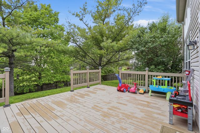 3388 Buckmoor Parkway, Greenwood, IN 46143