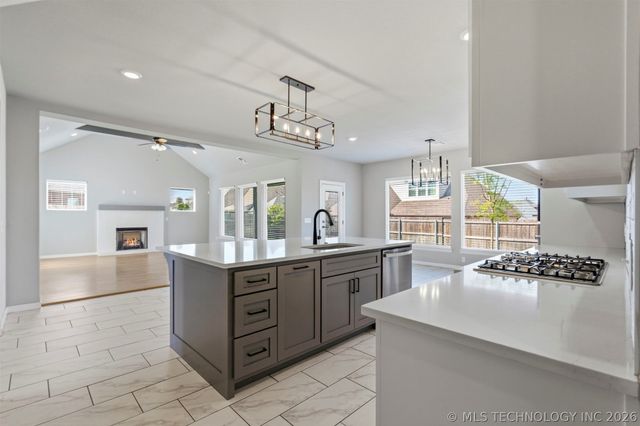 12580 S 6th Court, Jenks, OK 74037
