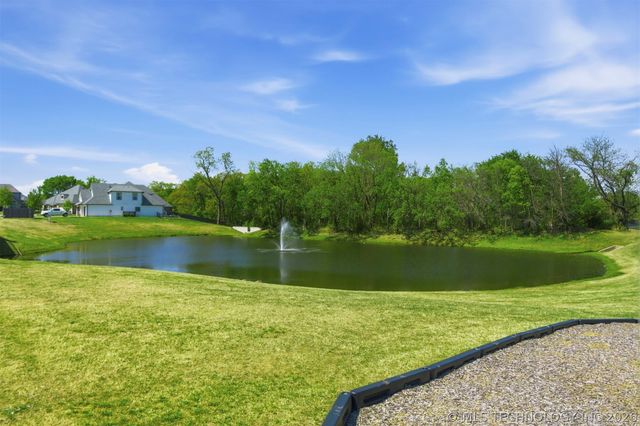 12580 S 6th Court, Jenks, OK 74037