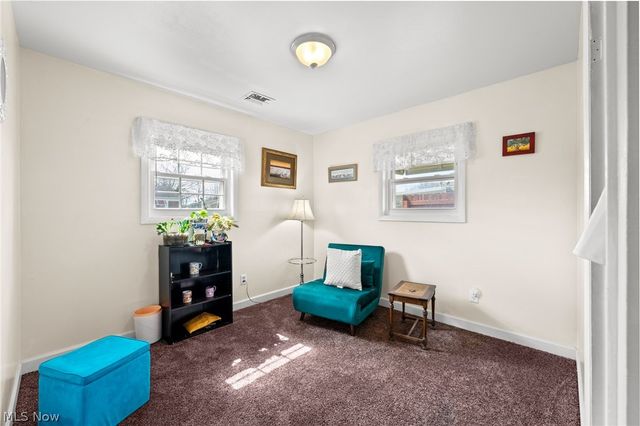 2317 40th Street NE, Canton, OH 44705