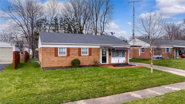 2317 40th Street NE, Canton, OH 44705