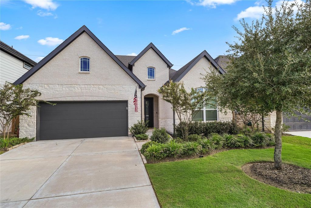 31823 Hatcher Grove Ln, Fulshear, TX 77441