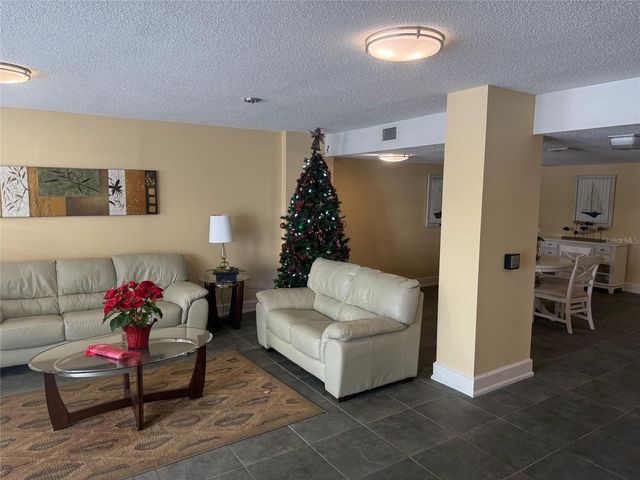 925 N HALIFAX AVENUE 102, Daytona Beach, FL 32118