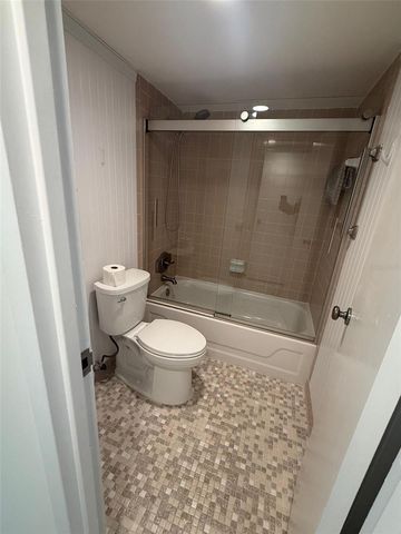 925 N HALIFAX AVENUE 102, Daytona Beach, FL 32118