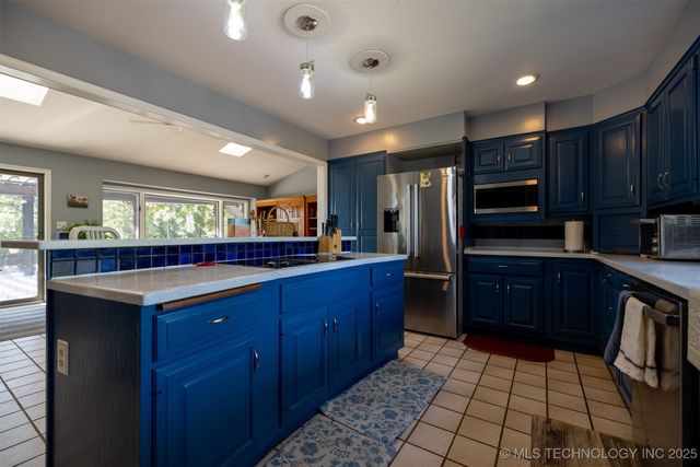 19112 E 480 Road B, Claremore, OK 74019