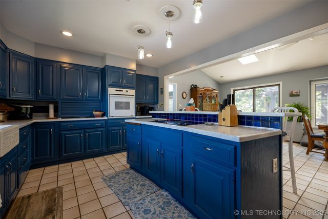 19112 E 480 Road B, Claremore, OK 74019