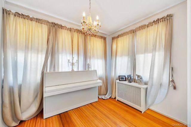 218 Woodlawn Road, West Hempstead, NY 11552