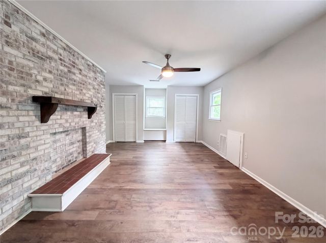 706 Crescent Drive, Cherryville, NC 28021