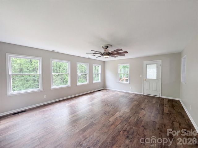 706 Crescent Drive, Cherryville, NC 28021