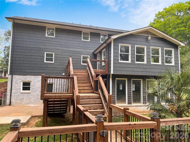 706 Crescent Drive, Cherryville, NC 28021