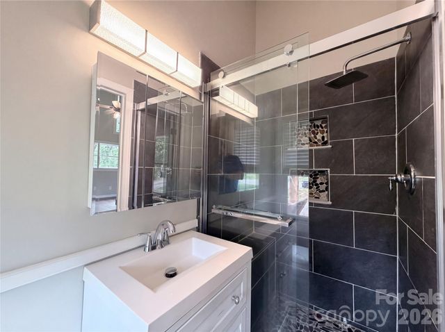 706 Crescent Drive, Cherryville, NC 28021