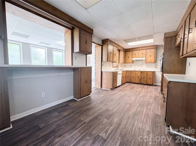 706 Crescent Drive, Cherryville, NC 28021