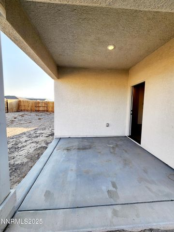 969 Kathryn Court, Fernley, NV 89408