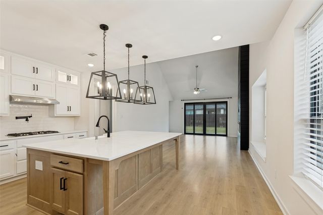 16023 Harvest Moon Court, Conroe, TX 77302
