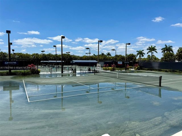 5416 San Roma Cir, Lake Worth, FL 33467