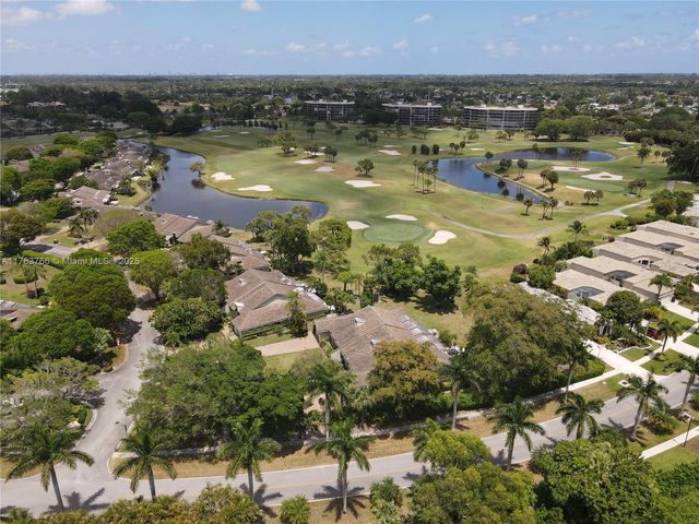 5416 San Roma Cir, Lake Worth, FL 33467