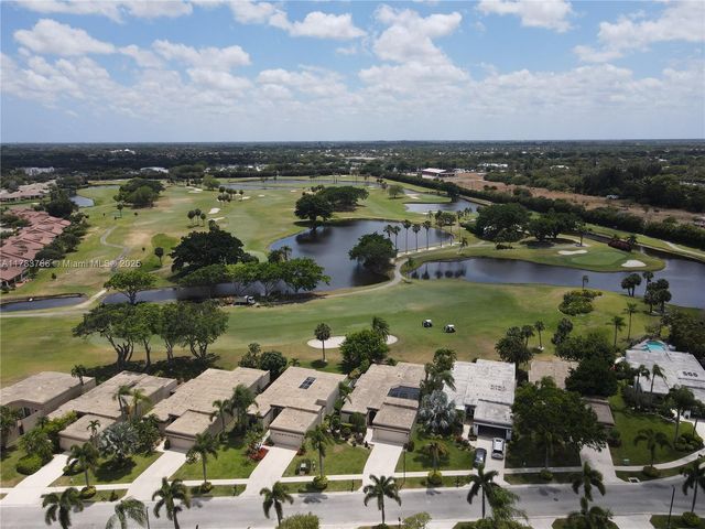 5416 San Roma Cir, Lake Worth, FL 33467