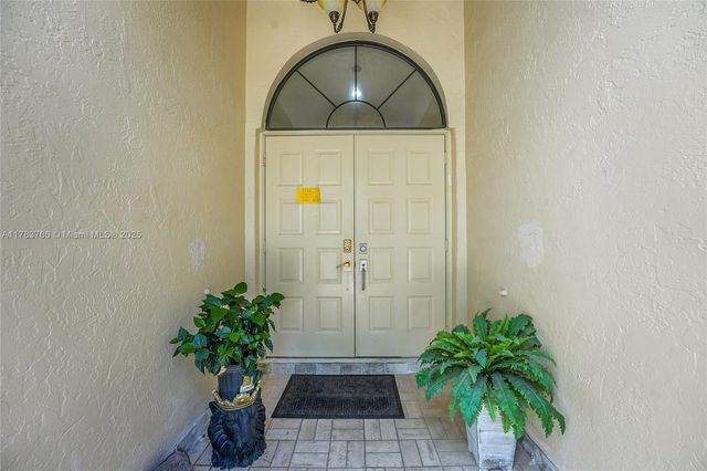 5416 San Roma Cir, Lake Worth, FL 33467