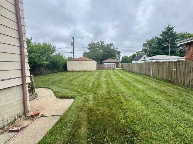 433 Hirsch Avenue, Calumet City, IL 60409