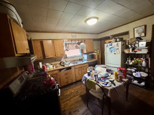 433 Hirsch Avenue, Calumet City, IL 60409