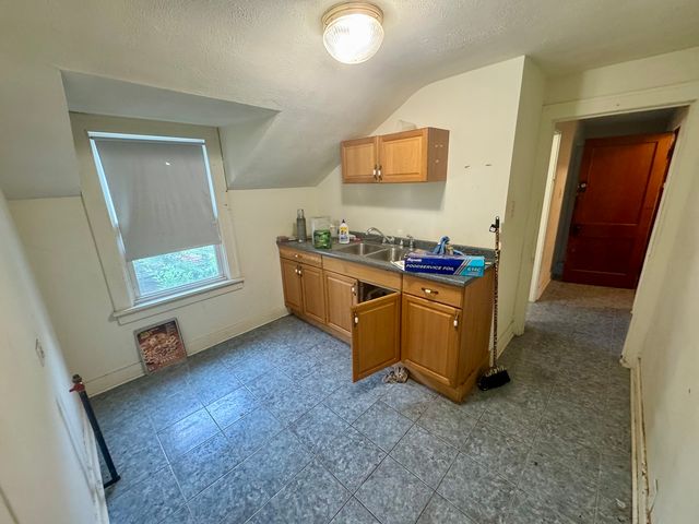 433 Hirsch Avenue, Calumet City, IL 60409