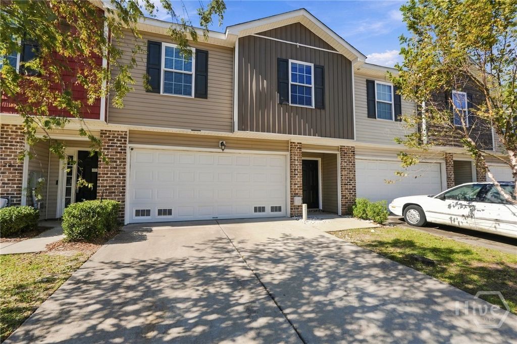 Image 2 of property listing at 25 Abaco Court, Savannah, GA 31419