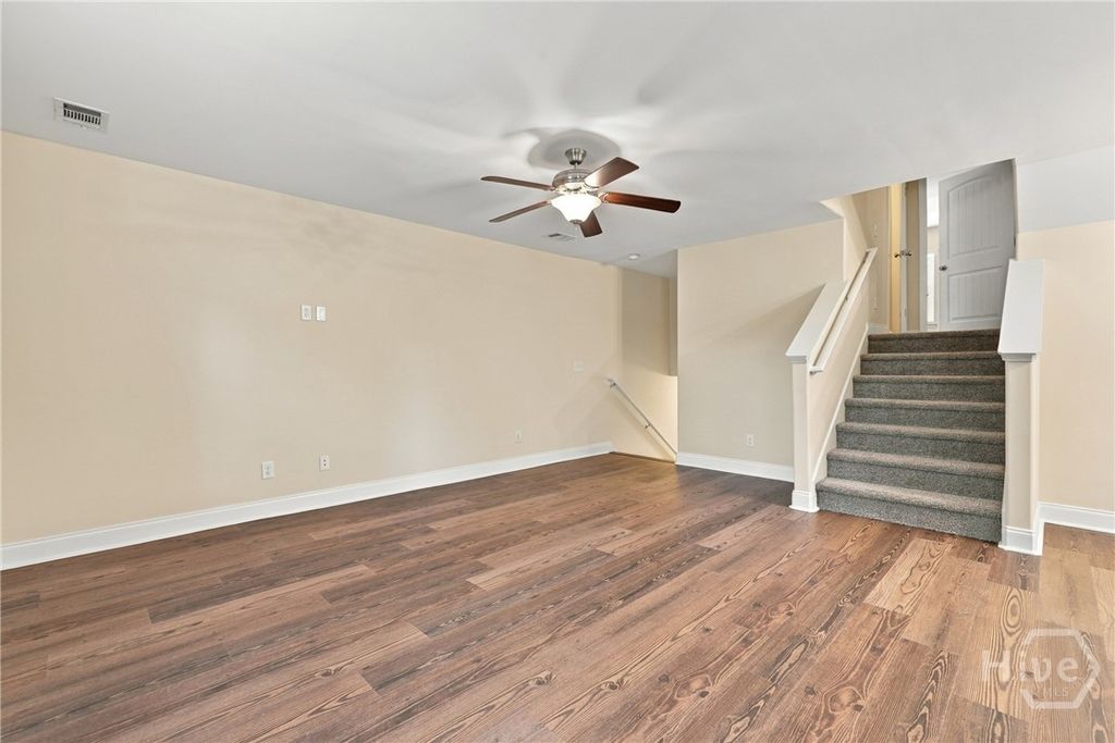Image 7 of property listing at 25 Abaco Court, Savannah, GA 31419