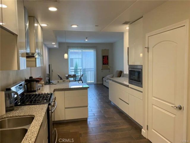 28 N 3rd b210, Alhambra, CA 91801