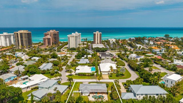 461 Apollo Drive, Juno Beach, FL 33408