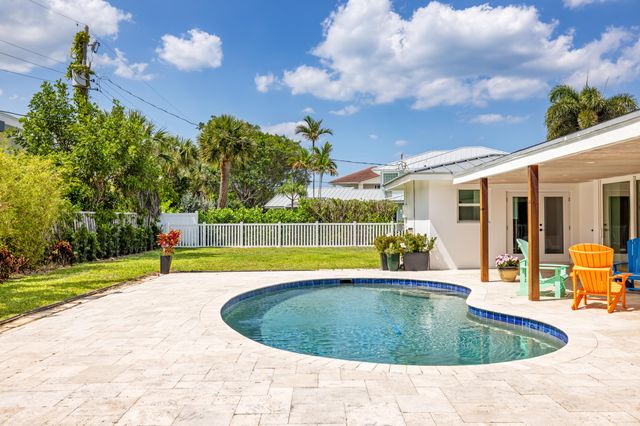 461 Apollo Drive, Juno Beach, FL 33408