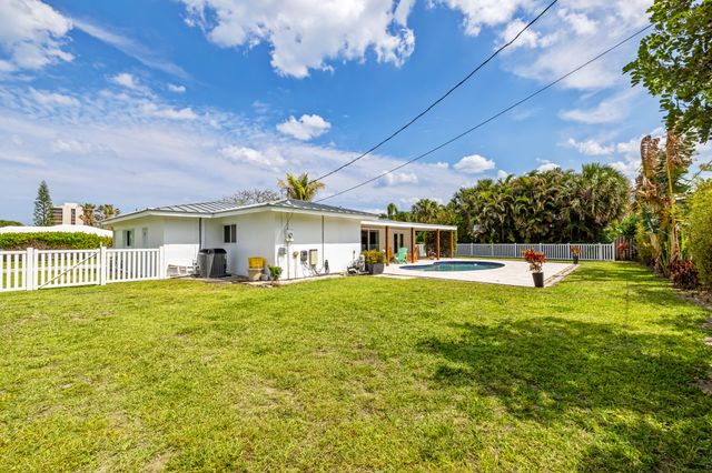 461 Apollo Drive, Juno Beach, FL 33408