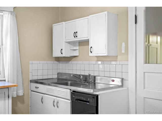 2080 S Emerson St, Denver, CO 80210