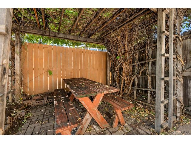 2080 S Emerson St, Denver, CO 80210