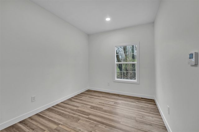 2301 Oxford Street, Kalamazoo, MI 49004